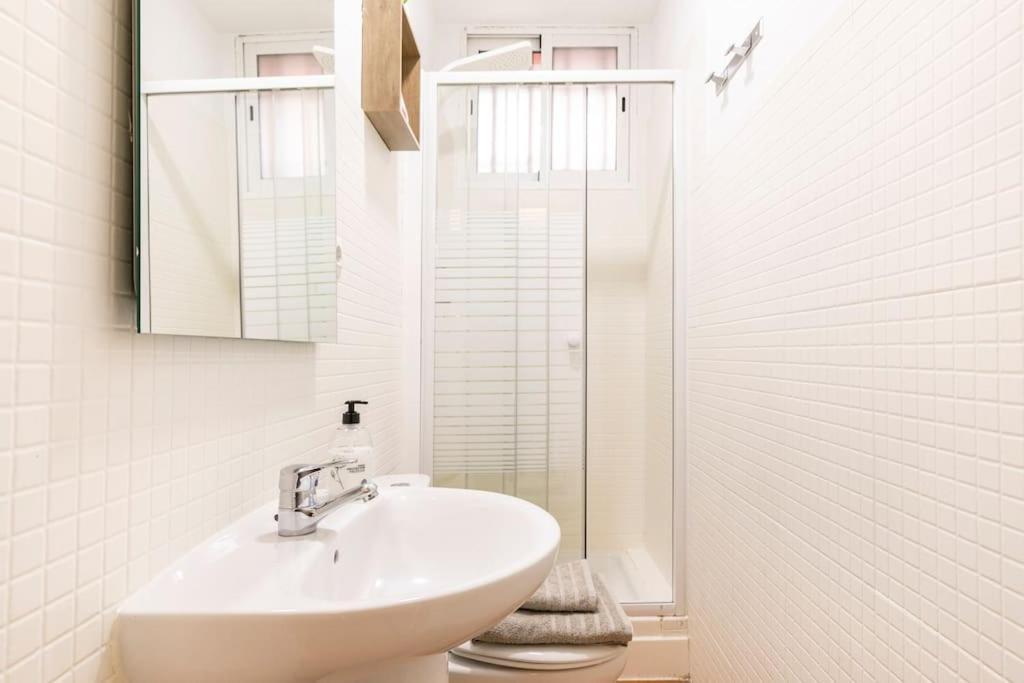 Acogedor Piso En Madrid De Dos Habitaciones 外观 照片